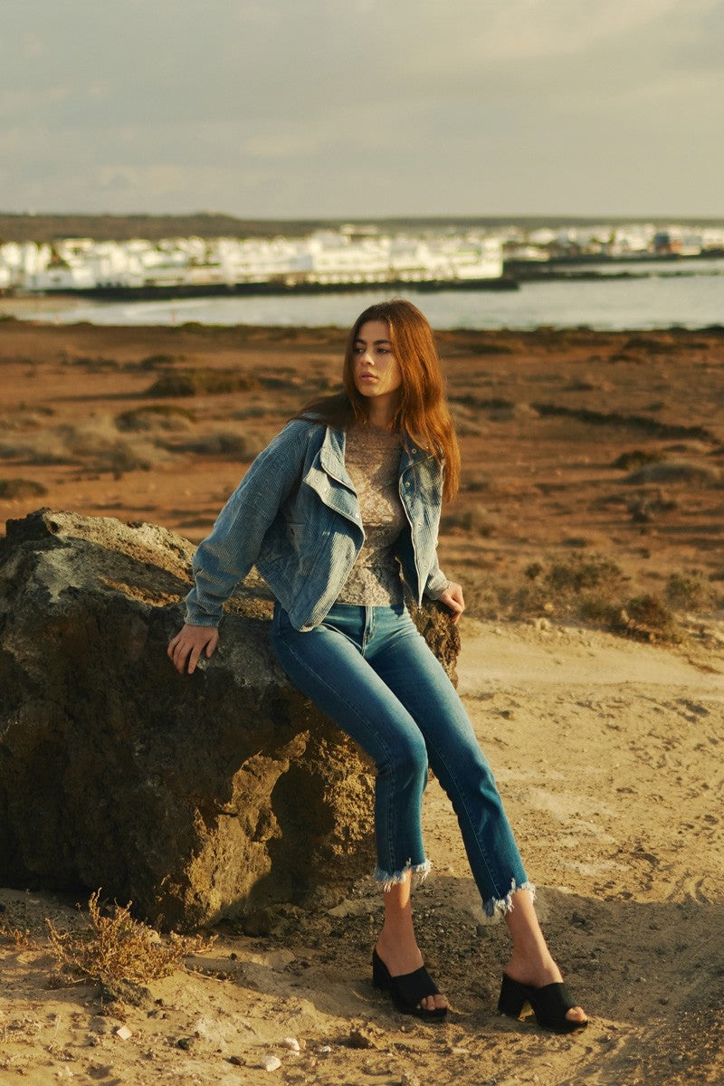High Rise Straight Jeans - Medium Wash