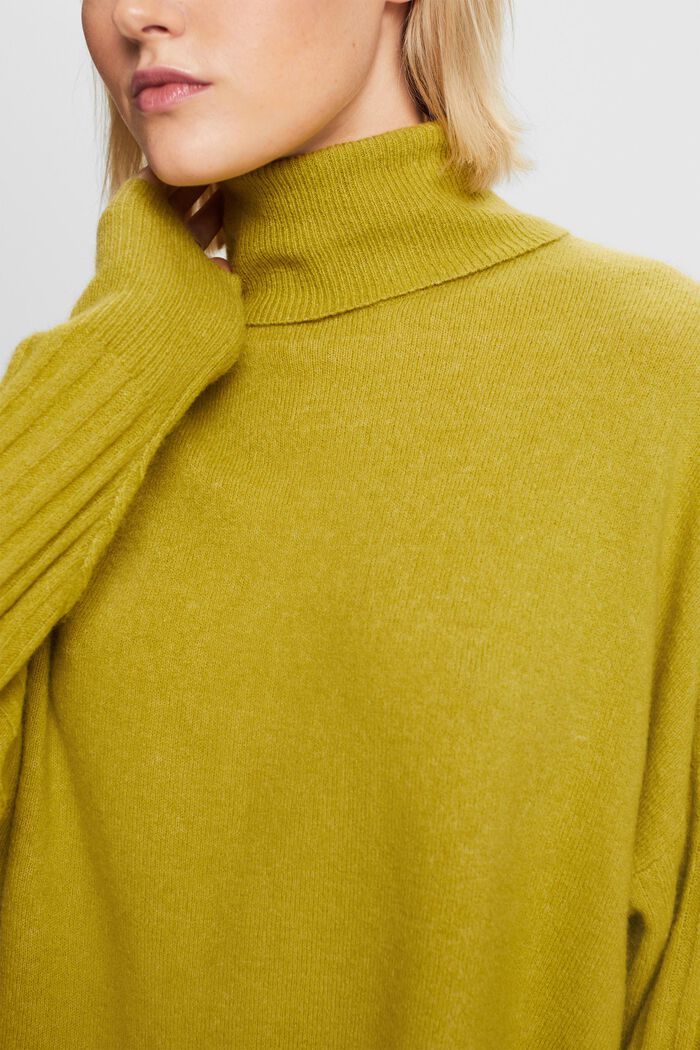 Soft Wool Blend Boxy Sweater - Pistachio Green
