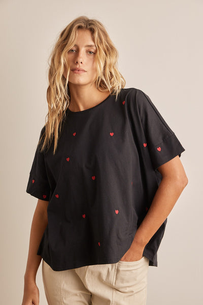 Heart Embroidery Over Size Crew Neck T-Shirt