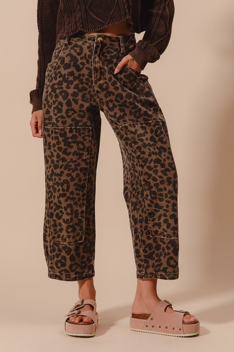 Leopard Print Mid Rise Wide Leg Barrel Jeans - Mocha Leopard