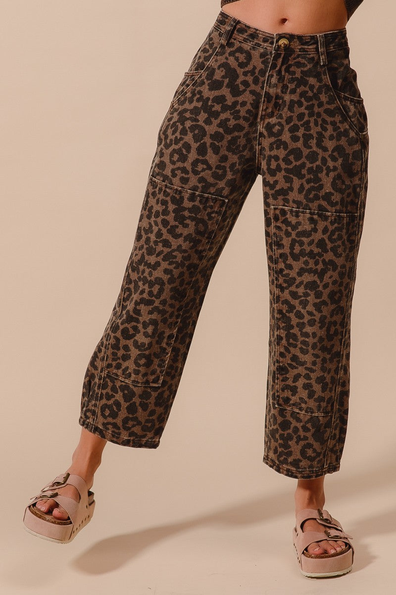 Leopard Print Mid Rise Wide Leg Barrel Jeans - Mocha Leopard