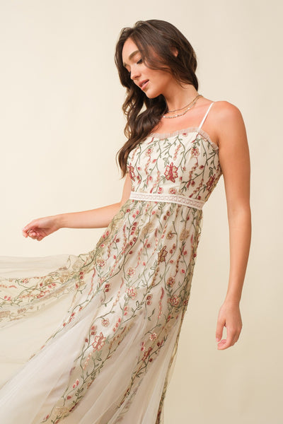 Whimsical strapless dress with floral detail - Natural