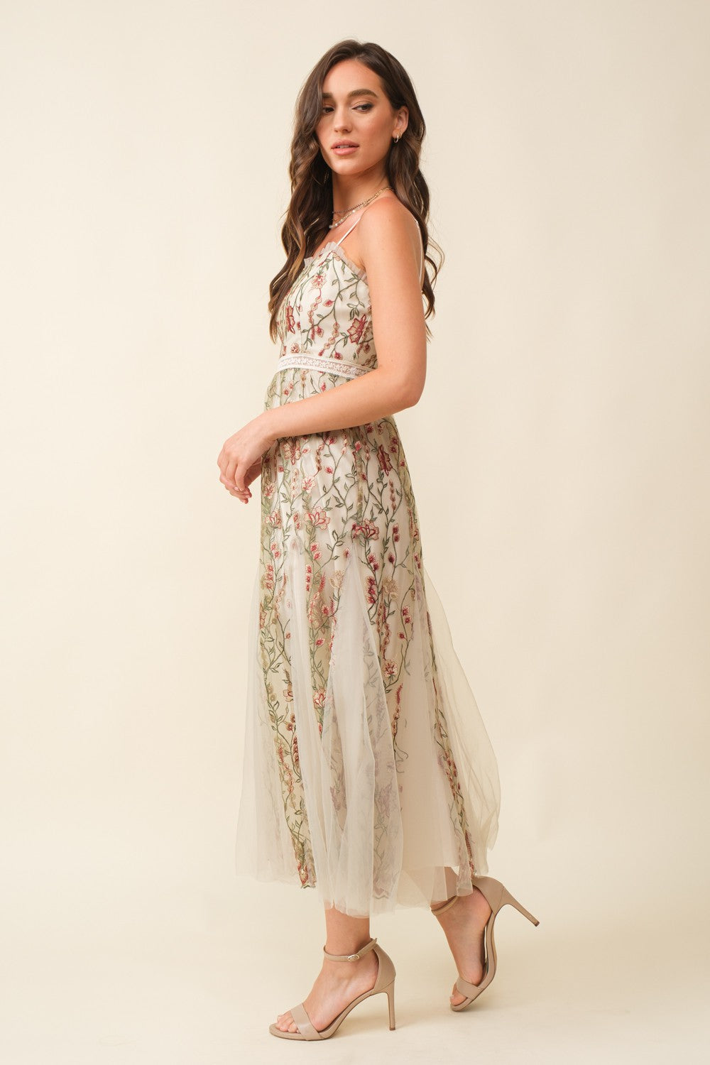 Whimsical strapless dress with floral detail - Natural