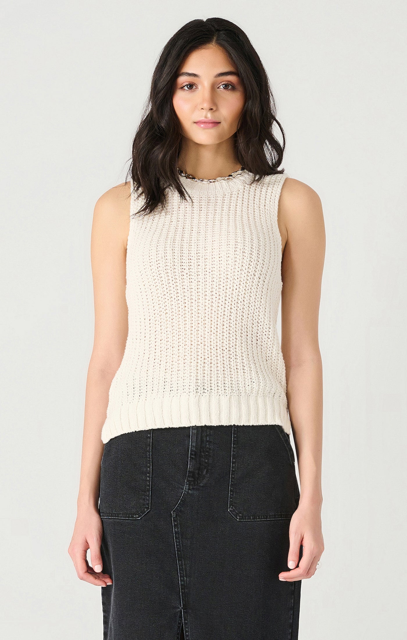 Sleeveless Knit Sweater - Off White