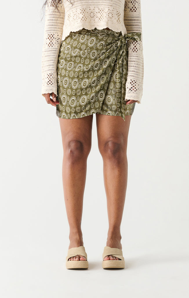 Knot Detail Printed Skort - Aztec Green Cream – Ulla-La Boutique