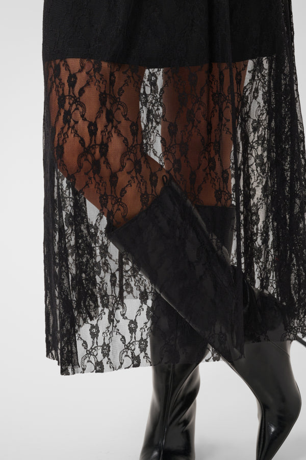 Ace Lace Skirt - Black Deep