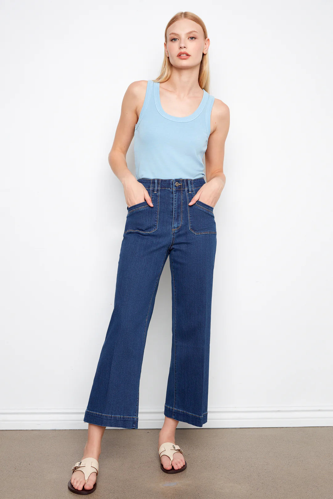 Cropped Wide Leg Stretch Denim Pants with Patch Pockets