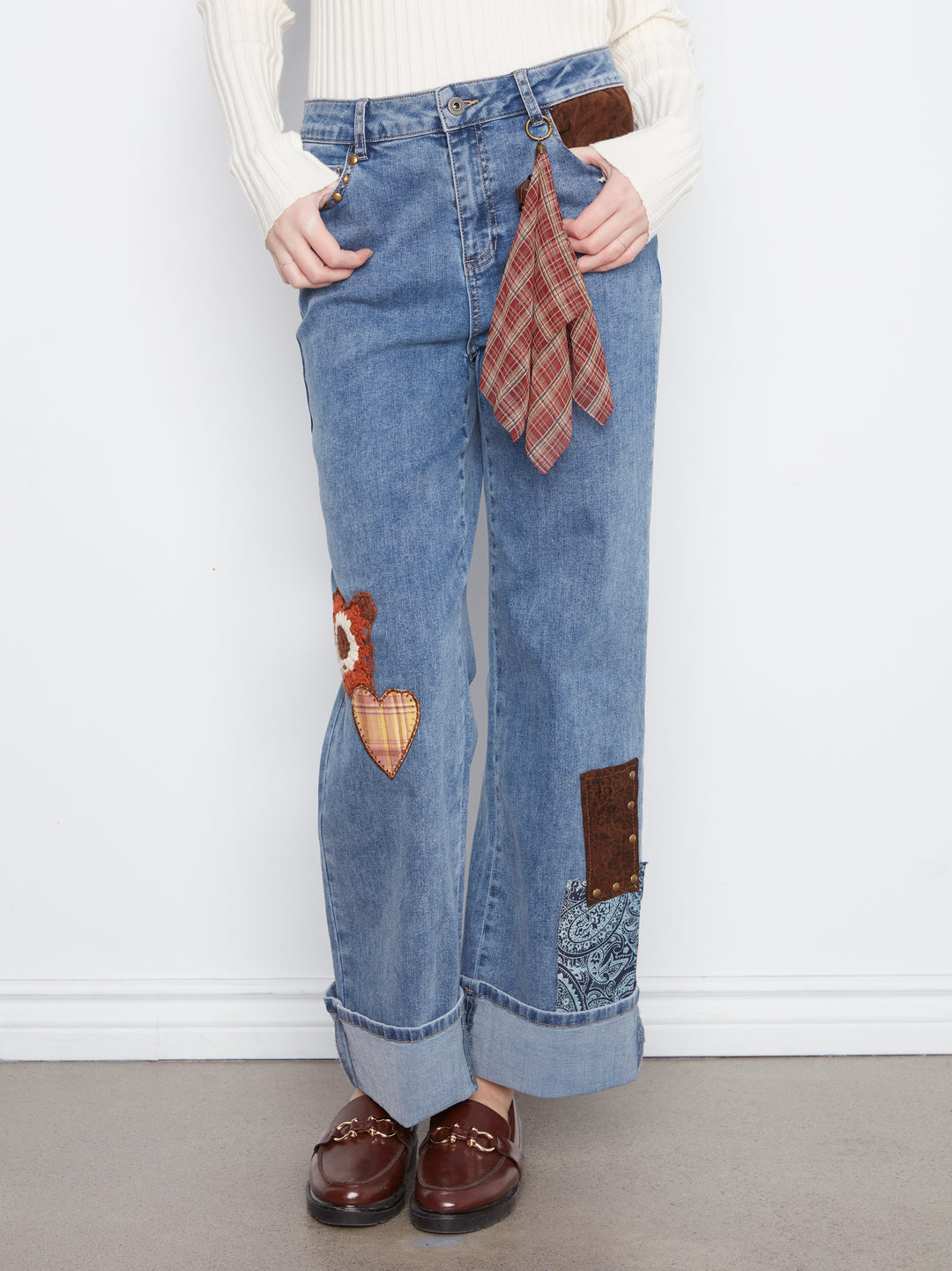 Straight Leg Cuffed Jeans With Patches And Studs - Medium Blue