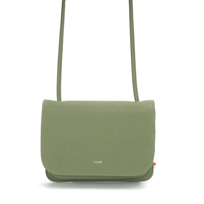 The Lola 3-in-Organizer