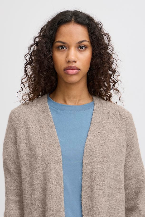 Kamari Cardigan