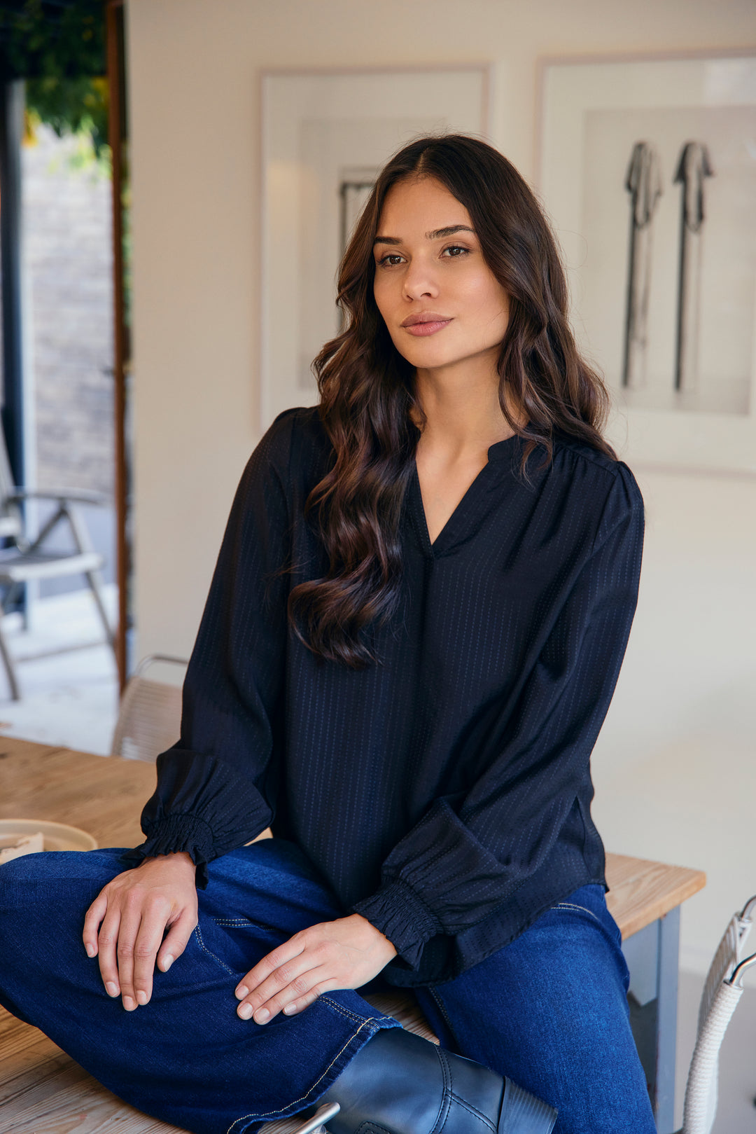 Long Sleeve V-Neck Blouse - Black