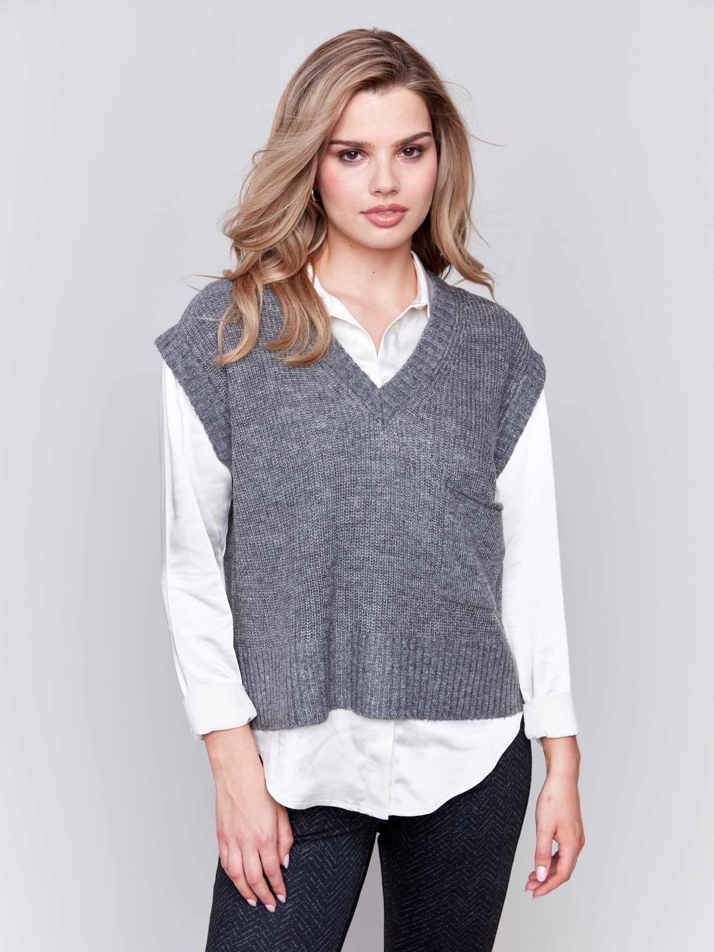 Plushy V-Neck Sweater Vest - Grey