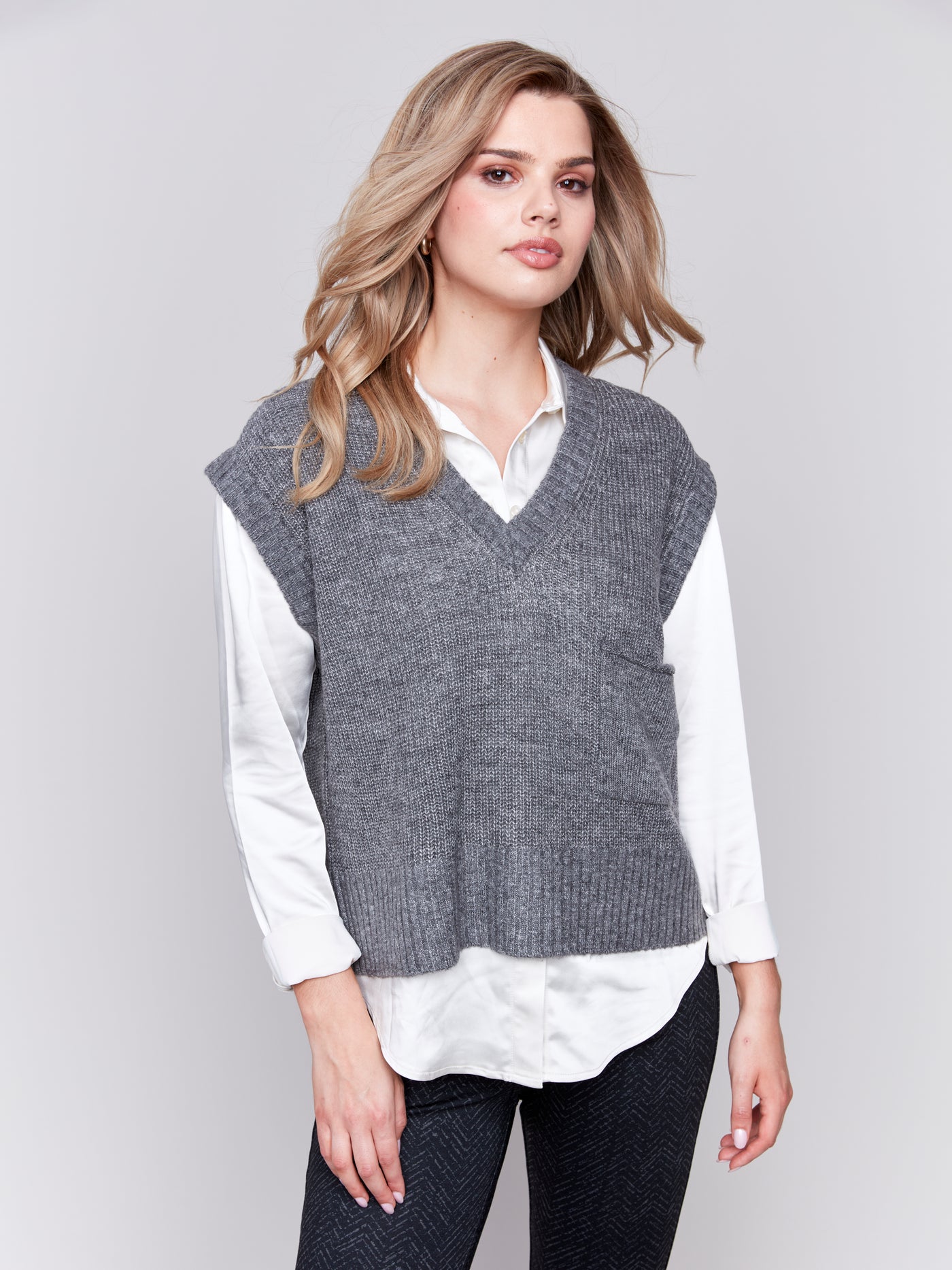 Plushy V-Neck Sweater Vest - Grey