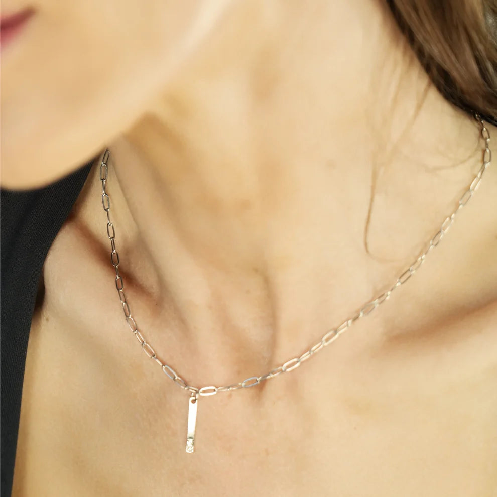 Minimalist Chain Necklace with Zirconia Gemstones