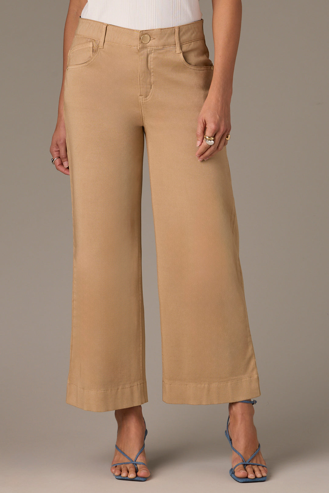 Sam High Rise Ankle Jeans