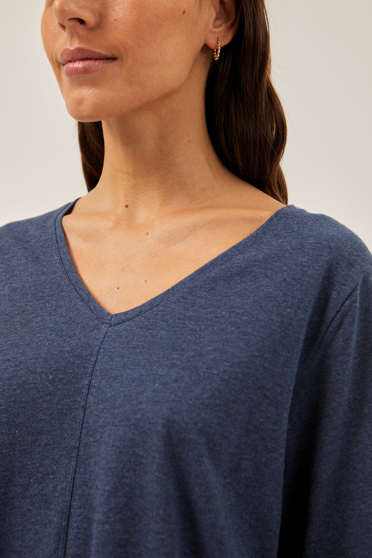 V Neck Long Sleeve T-Shirt