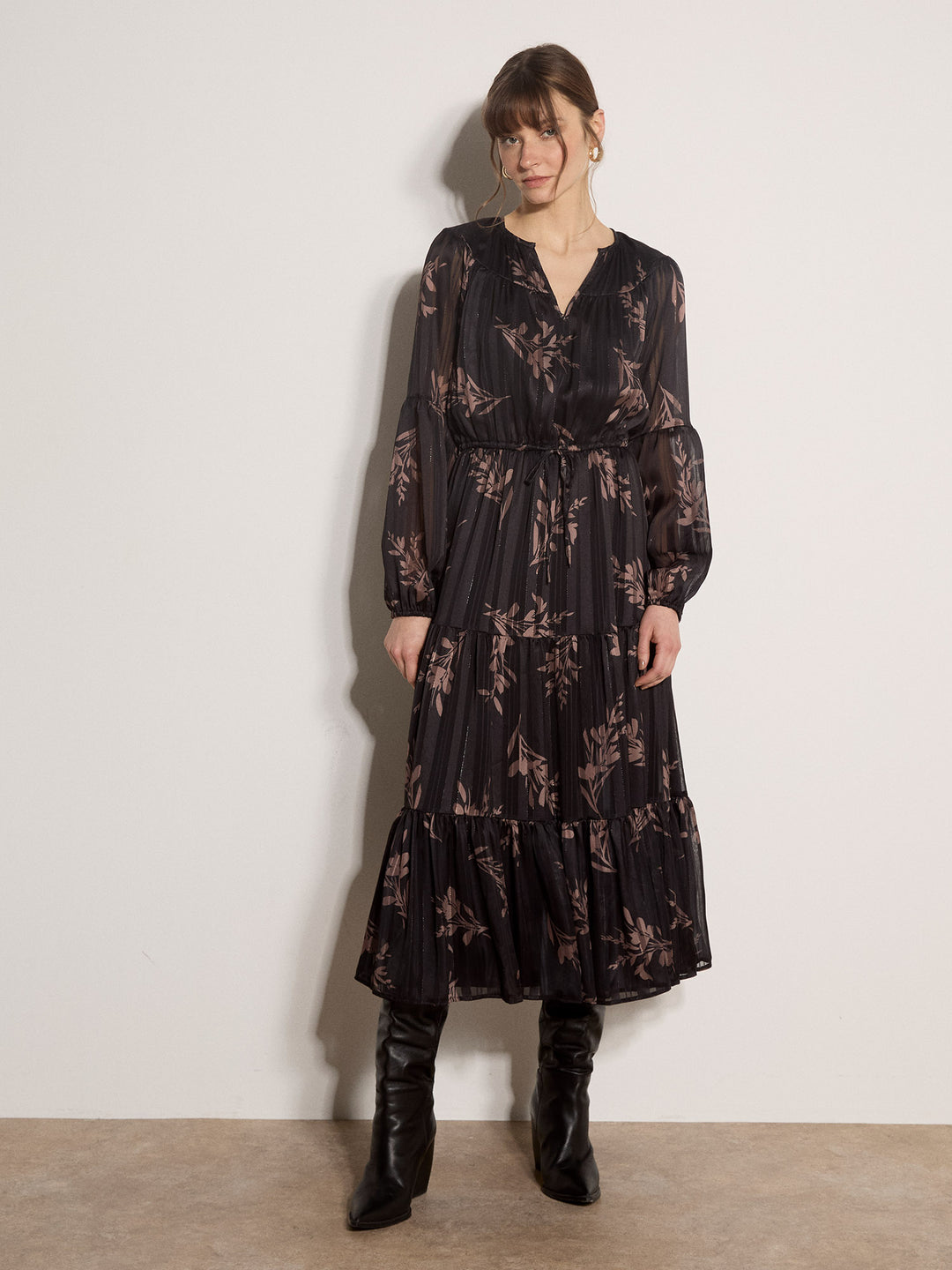 Silhouette Floral Boho Dress - Black