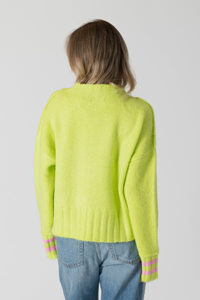 Short Crew Neck Sweater W Embroidered Heart - Lime / Pink