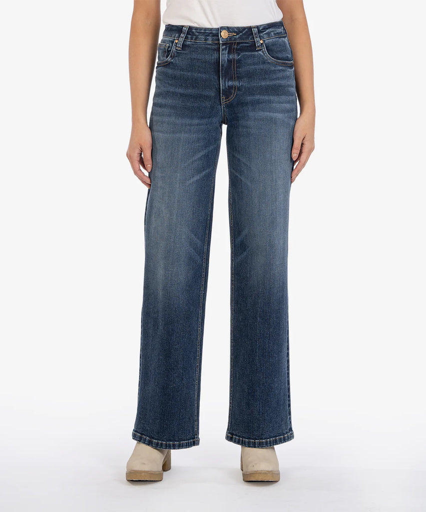 High Rise Straight Leg Jeans // Super Light Wash – Ulla-La Boutique