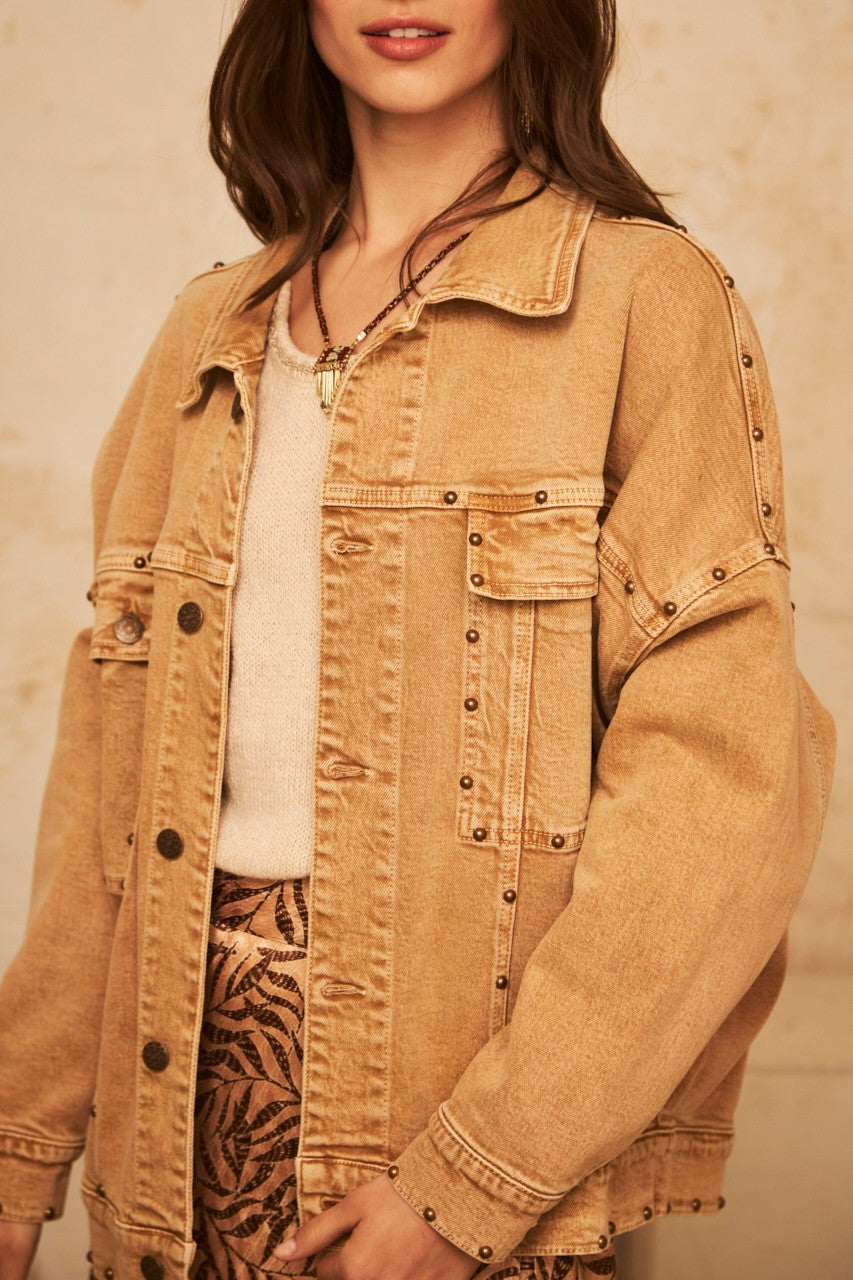 Oversize denim jacket with dropped shoulders. Studded appliqués - Sand