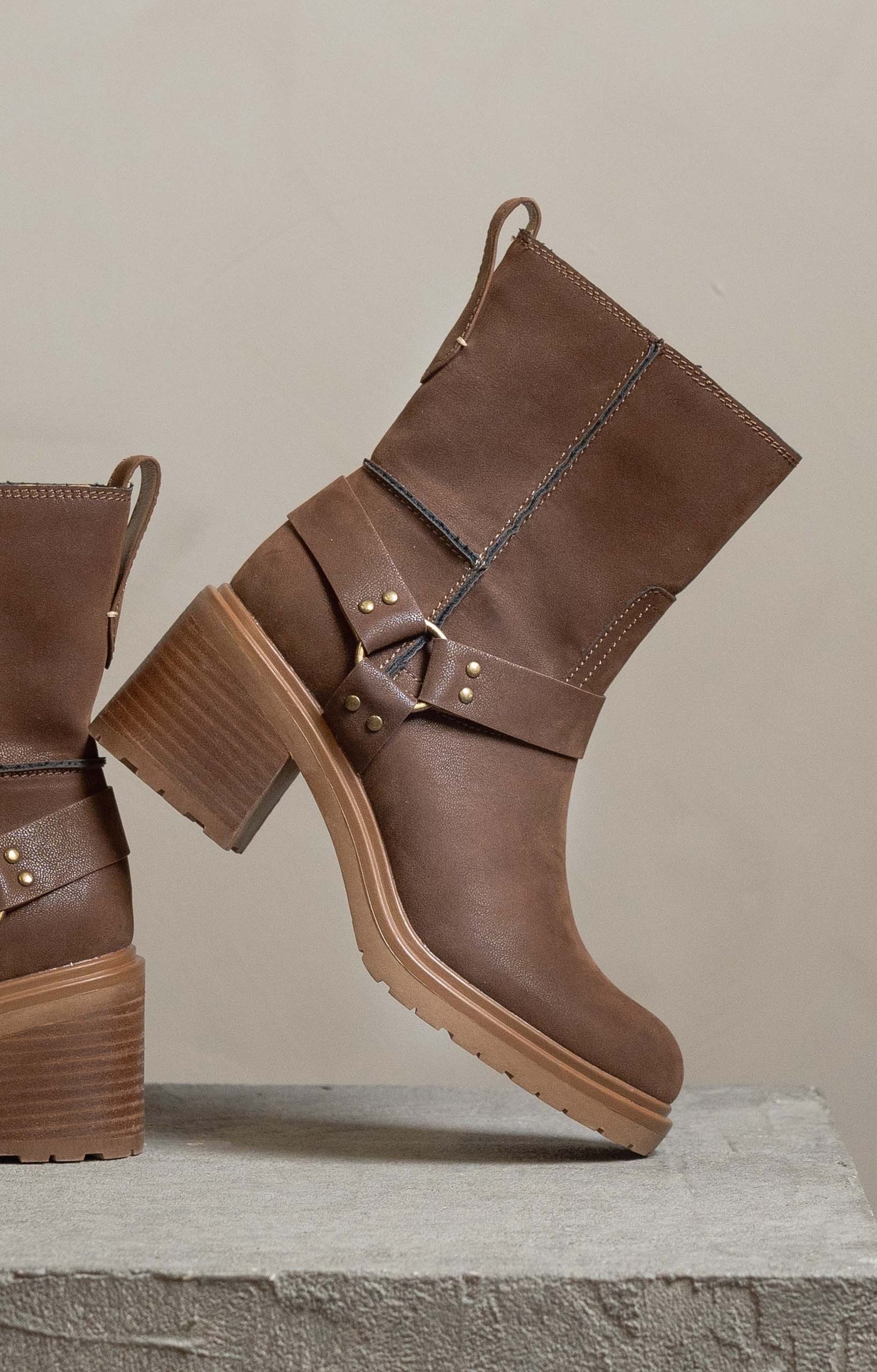 The Clyde Moto Ankle Boots - Coffee