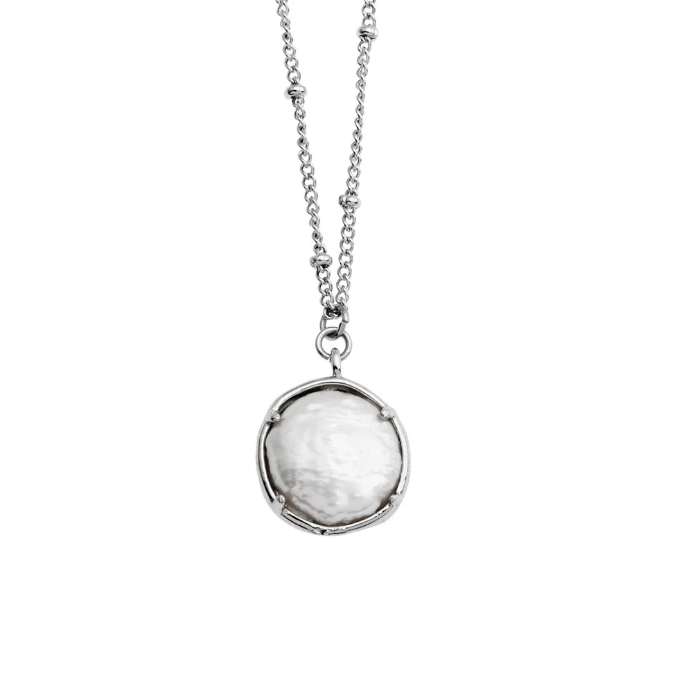 Oyester Beaded Chain with an Encased Fresh Water Pearl Pendant