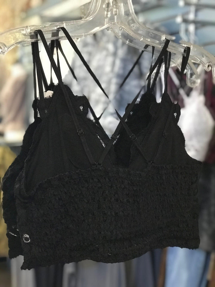PLUS SIZE Crochet &amp; lace bralette - Black - Ulla-La Boutique